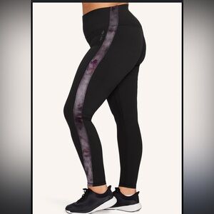Lululemon Align Leggings with velvety panels down the sides of the legs